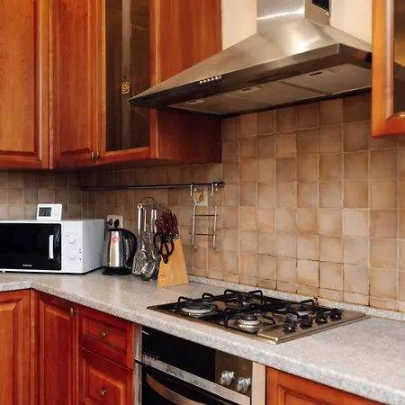 Large 3-Room Apartment With Panoramic City Views And On-Site Parking Included Chisinau Exterior photo
