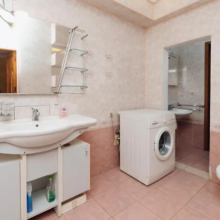 Large 3-Room Apartment With Panoramic City Views And On-Site Parking Included Chisinau Exterior photo