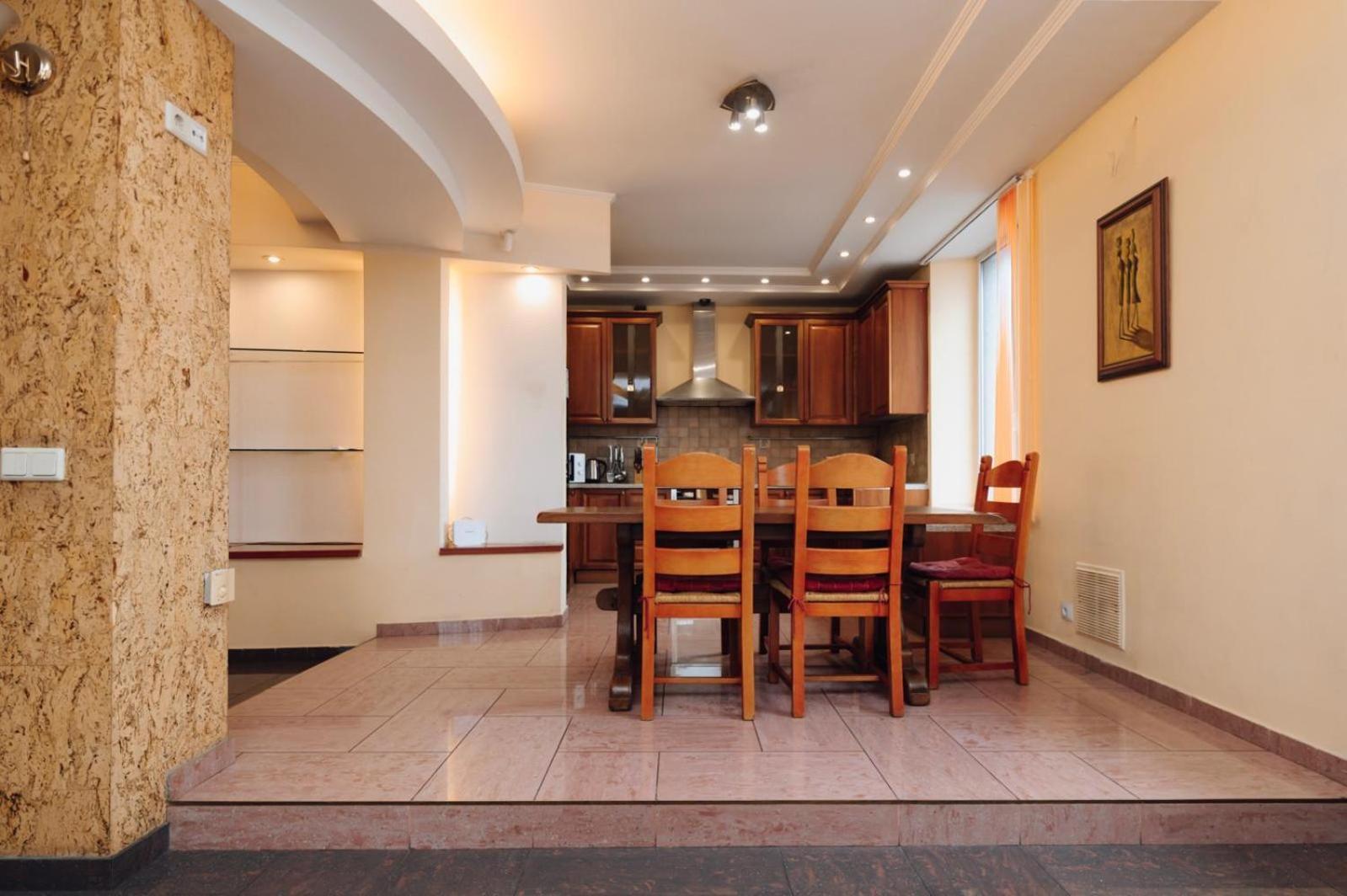 Apartamento Large 3-room With Panoramic Views And On-site Parking Included